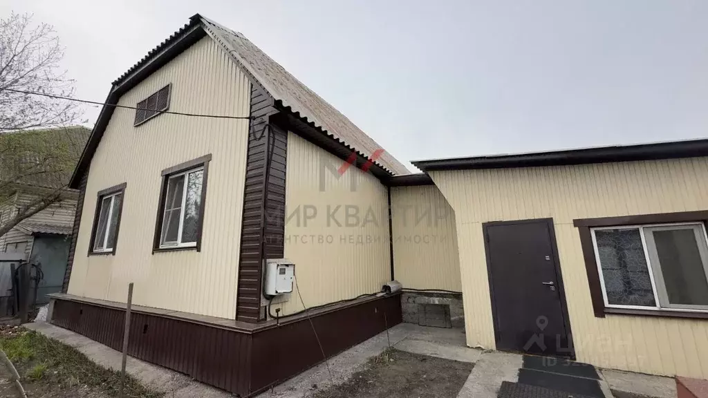Дом в Хакасия, Абакан ул. Фадеева, 14 (218 м) - Фото 1