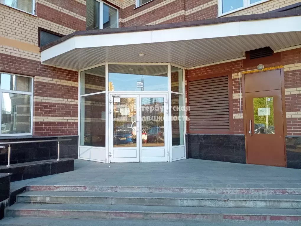 Студия Санкт-Петербург ул. Орджоникидзе, 59к2 (28.7 м) - Фото 1