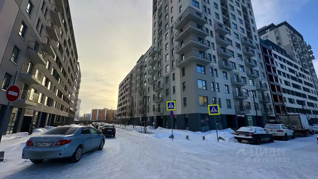 Гараж в Свердловская область, Екатеринбург ул. Пехотинцев, 2Г (17 м) - Фото 1