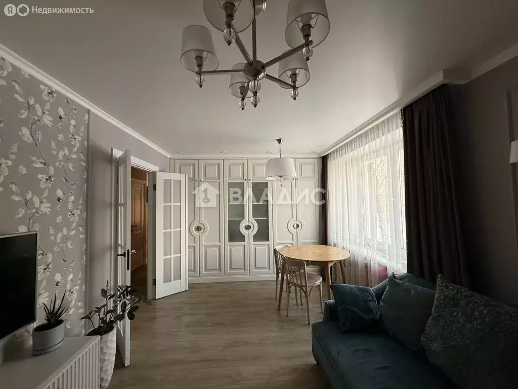 3-комнатная квартира: Москва, проезд Серебрякова, 9к1 (69 м) - Фото 1