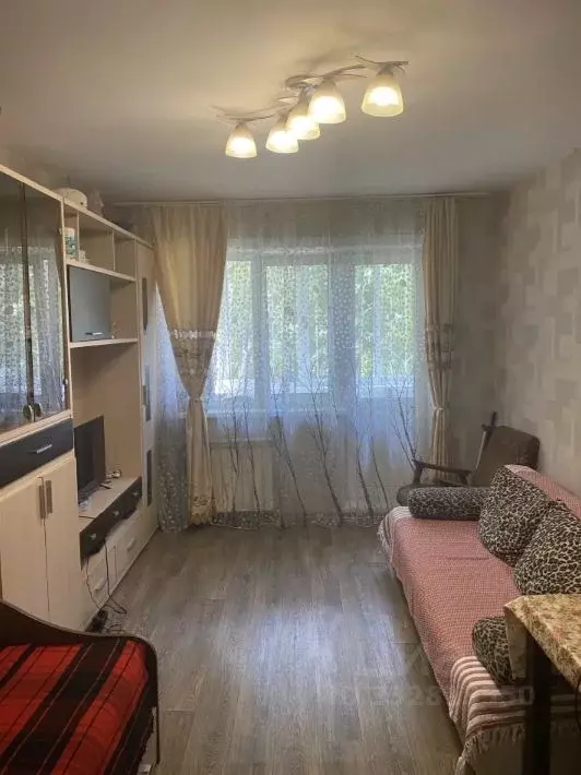 2-к кв. Иркутская область, Иркутск просп. Маршала Жукова, 4 (43.0 м) - Фото 1