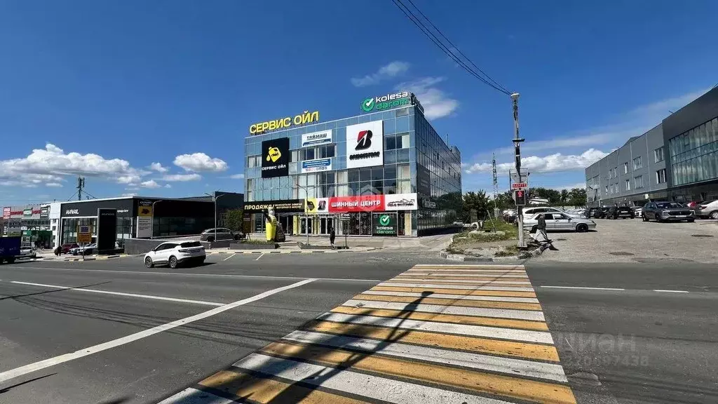 Офис в Ульяновская область, Ульяновск ул. Урицкого, 100с1 (800 м) - Фото 1