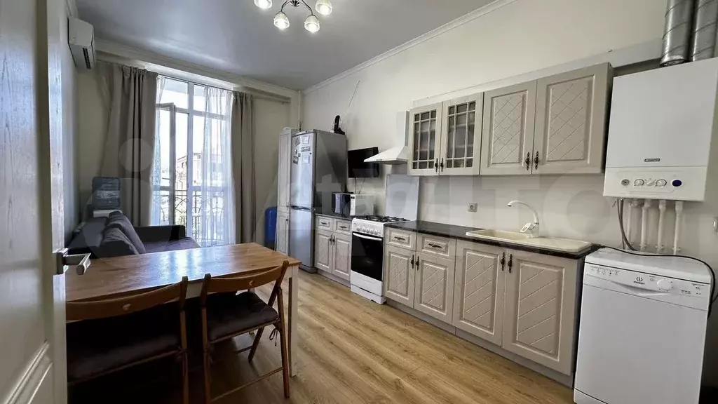 1-к. квартира, 49 м, 2/10 эт. - Фото 0