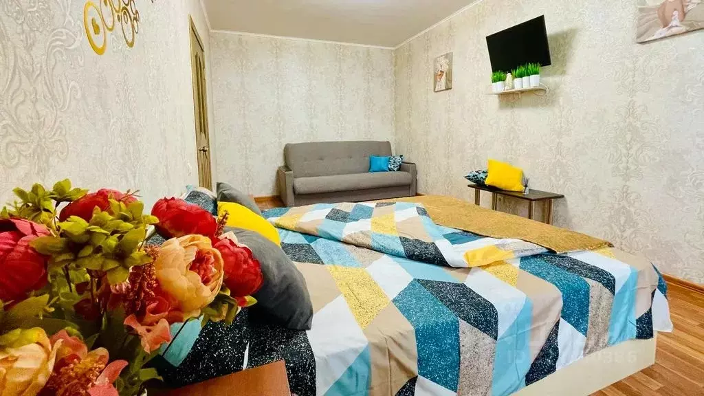 1-к кв. Курская область, Курск просп. Вячеслава Клыкова, 80 (38.0 м) - Фото 1