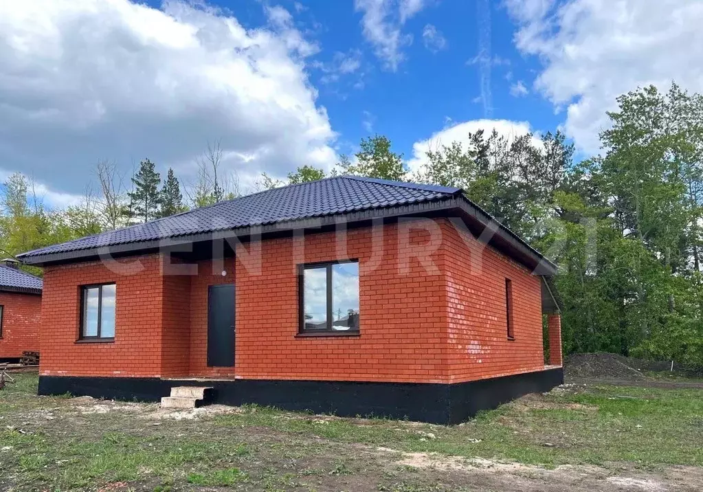 Дом в Башкортостан, Уфимский район, Таптыковский сельсовет, д. ... - Фото 0