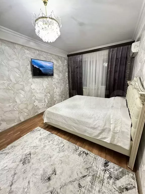 1-к. квартира, 40 м, 4/9 эт. - Фото 0