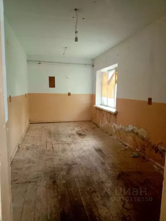 Помещение свободного назначения в Крым, Симферопольский район, с. ... - Фото 1