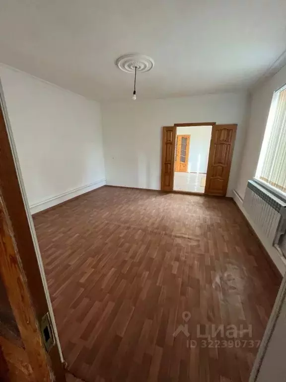 Дом в Чеченская республика, Грозный ул. Чернокозова, 1 (130 м) - Фото 1