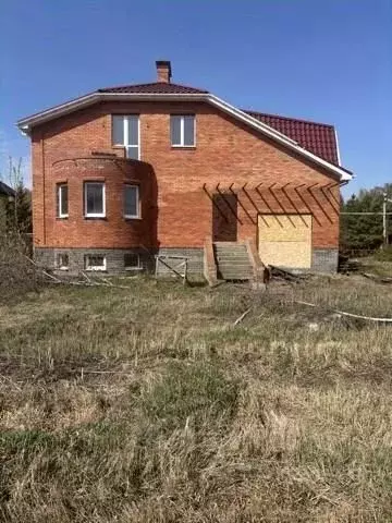Коттедж в Омская область, Омск ул. Хлебникова, 20 (277 м) - Фото 2
