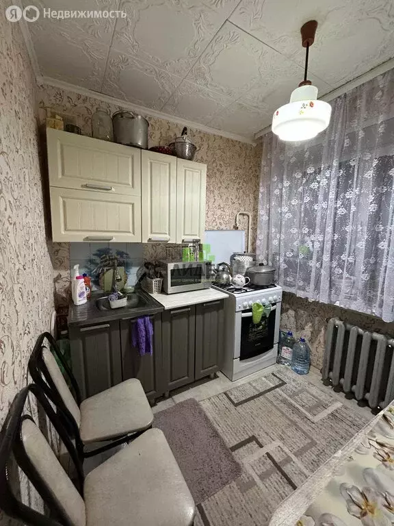 1-комнатная квартира: село Краснохолмский, улица Горького, 11 (31 м) - Фото 1