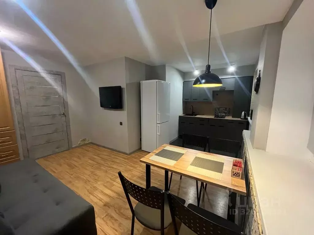 2-к кв. Псковская область, Великие Луки просп. Ленина, 61 (60.0 м) - Фото 1