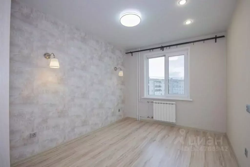 3-к кв. Свердловская область, Екатеринбург ул. Черепанова, 16 (62.7 м) - Фото 1