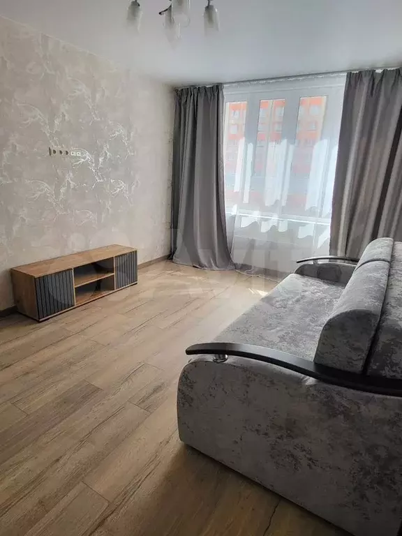1-к. квартира, 40 м, 8/25 эт. - Фото 1