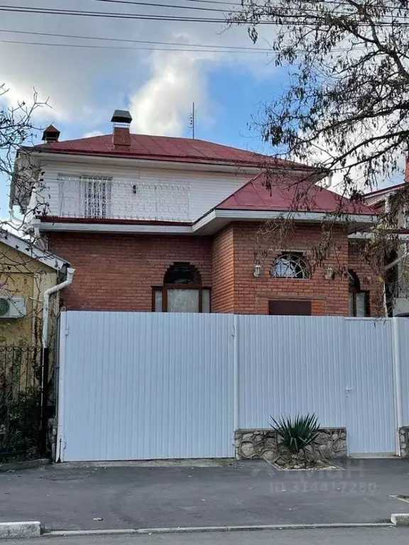 Дом в Севастополь ул. Розы Люксембург, 62 (180 м) - Фото 0