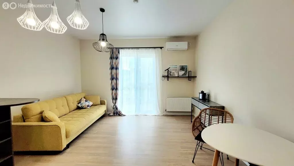 Квартира-студия: село Варваровка, улица Калинина, 150к7 (32 м) - Фото 2