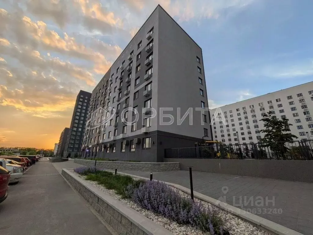 1-к кв. Тюменская область, Тюмень ул. Республики, 204к11 (35.5 м) - Фото 1