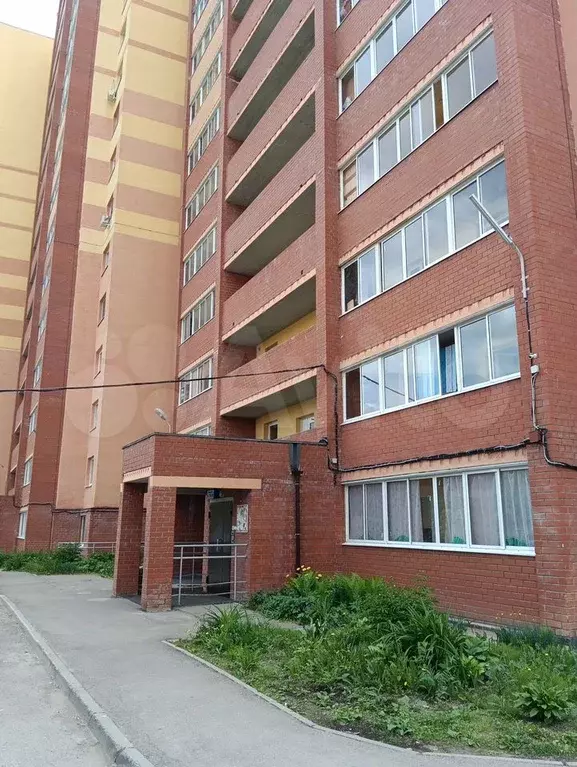 Комната 15,8 м в 3-к., 1/16 эт. - Фото 1