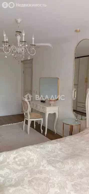 3-комнатная квартира: Калининград, Озёрная улица, 34 (106.3 м) - Фото 0