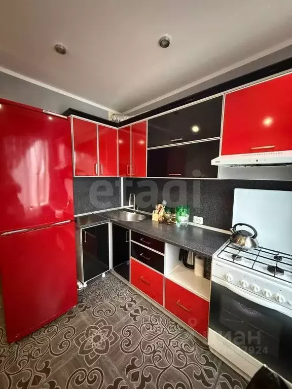 2-к кв. Белгородская область, Губкин ул. Космонавтов, 13А (52.4 м) - Фото 1