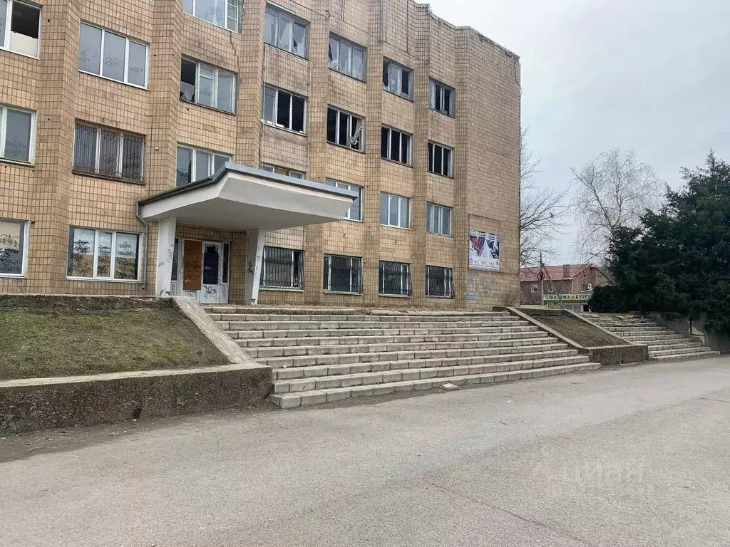 Помещение свободного назначения в Ростовская область, Сальск ул. ... - Фото 2