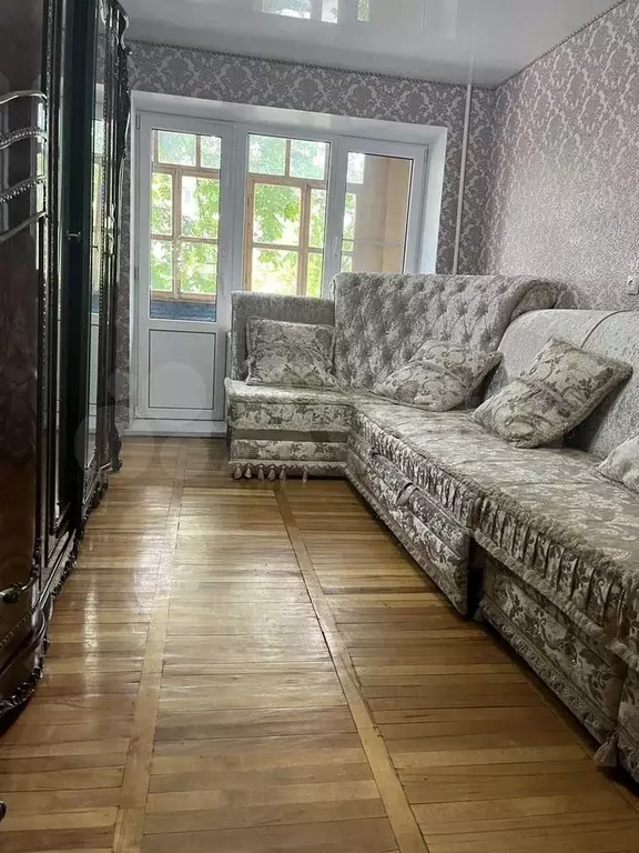 3-к. квартира, 65 м, 2/5 эт. - Фото 0