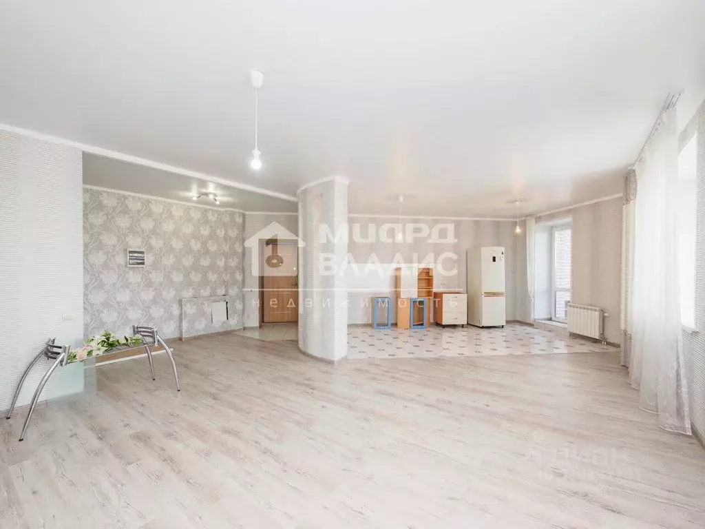 3-к кв. Омская область, Омск ул. Перелета, 27 (93.4 м) - Фото 1