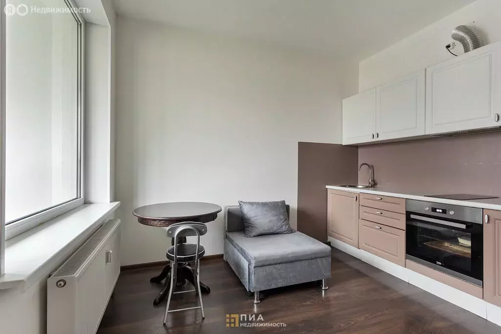 Квартира-студия: Санкт-Петербург, Ультрамариновая улица, 8 (24.3 м) - Фото 1