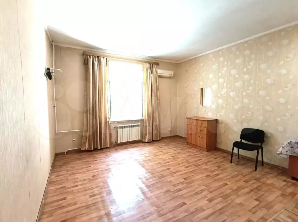 1-к. квартира, 30 м, 4/4 эт. - Фото 0