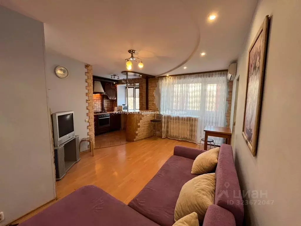 2-к кв. Хабаровский край, Хабаровск Амурский бул., 46 (40.0 м) - Фото 1