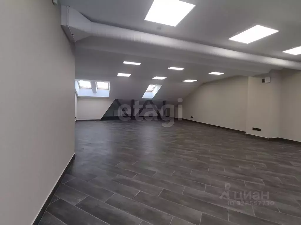 Помещение свободного назначения в Вологодская область, Вологда ул. ... - Фото 1