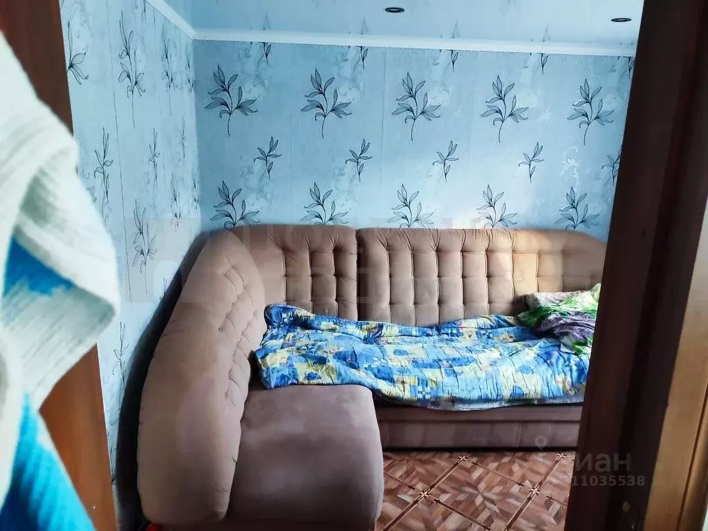 Дом в Новгородская область, Окуловка ул. Марата, 32 (50 м) - Фото 1