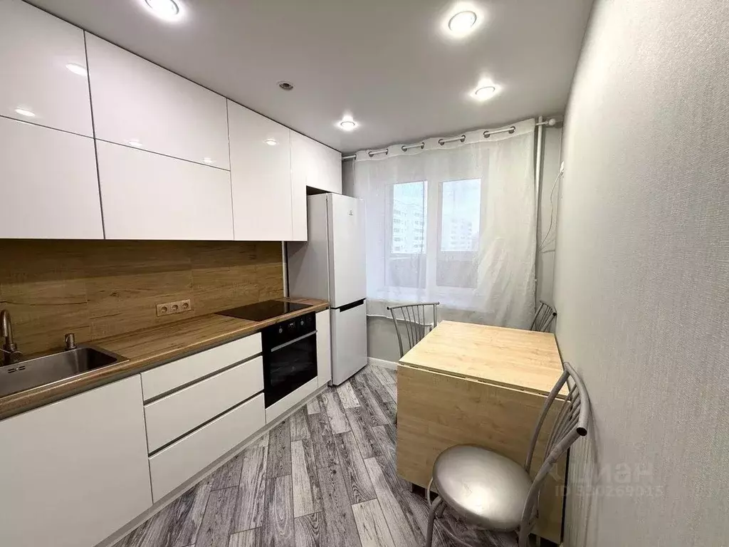 3-к кв. Татарстан, Казань ул. Хусаина Мавлютова, 17Б (62.3 м) - Фото 1