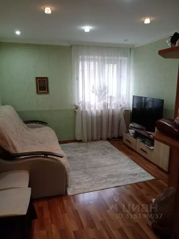 1-к кв. Белгородская область, Губкин просп. Горняков, 5 (31.0 м) - Фото 2