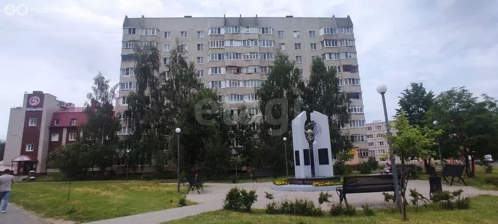 1-комнатная квартира: Зеленодольск, улица Комарова, 18 (38 м) - Фото 0