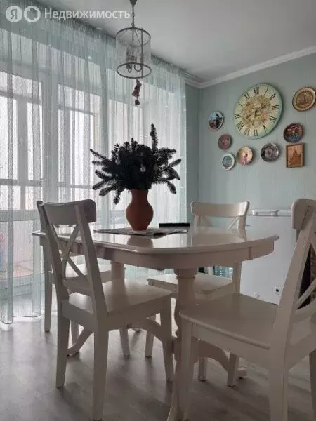 3-комнатная квартира: Уфа, улица Джалиля Киекбаева, 6 (91.4 м) - Фото 2