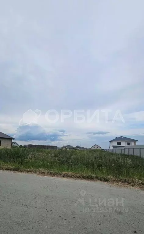 Участок в Тюменская область, Тюменский район, с. Кулаково ул. ... - Фото 1
