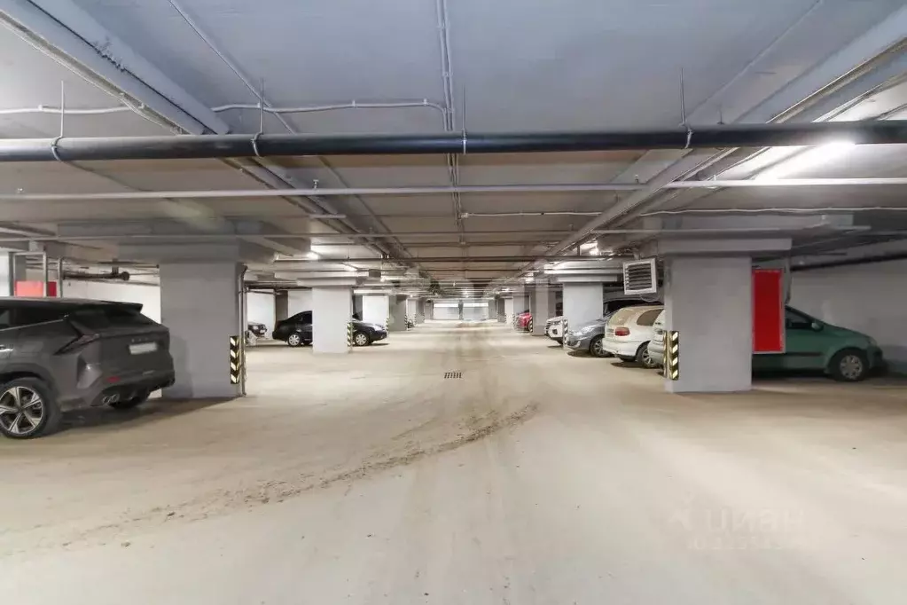 Гараж в Тюменская область, Тюмень ул. Виктора Тимофеева, 10 (13 м) - Фото 1