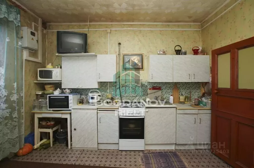 Дом в Омская область, Омск ул. 1-я Томская, 16 (130 м) - Фото 1