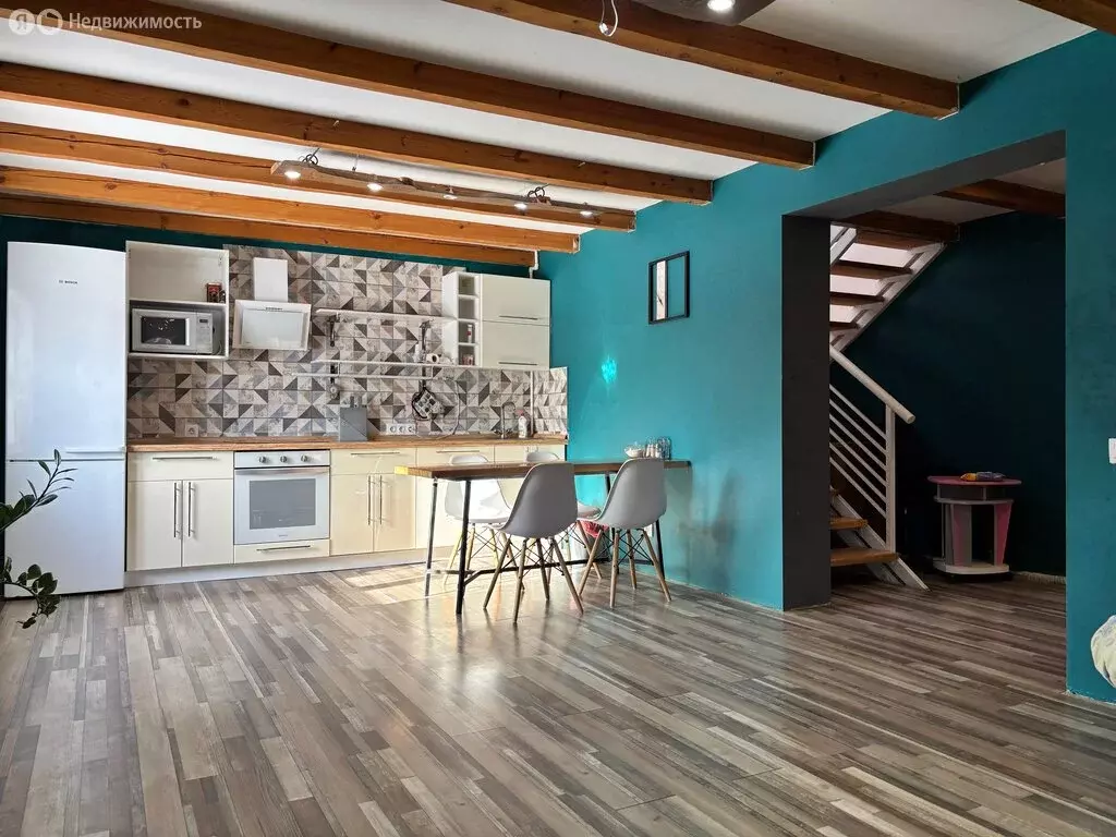 Дом в Иркутский муниципальный округ, рабочий посёлок Маркова, Соседний ... - Фото 1