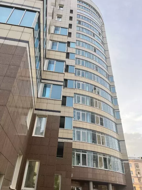 Гараж в Свердловская область, Екатеринбург ул. Николая Никонова, 8 (17 ... - Фото 0