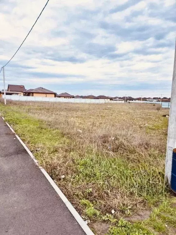 Участок в Белгородская область, Старый Оскол ул. Янтарная (15.0 сот.) - Фото 0