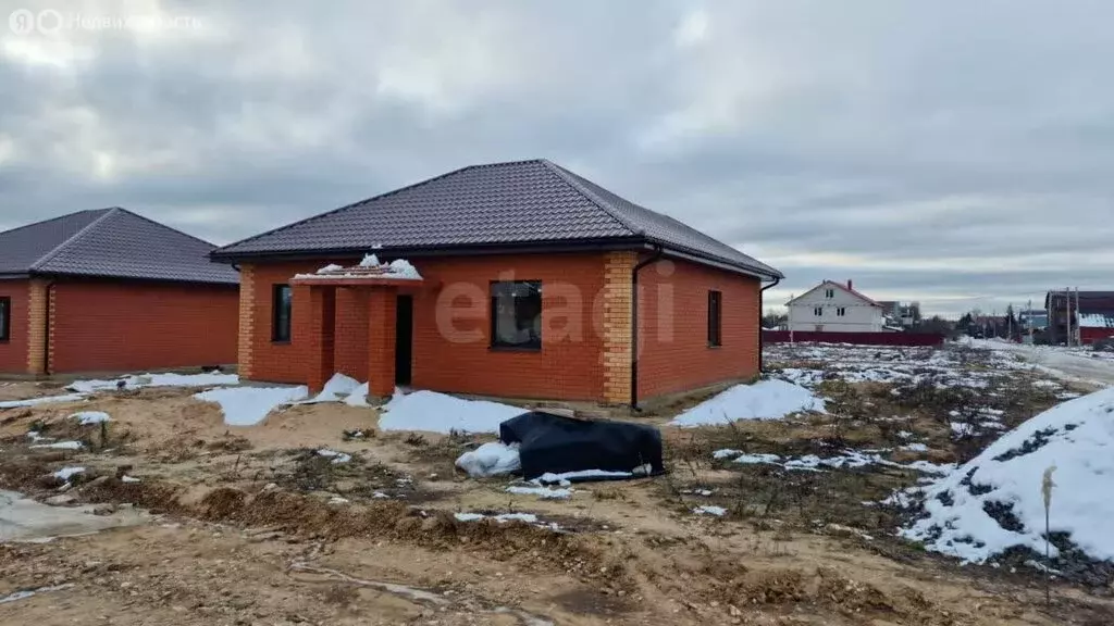 Дом в Тверская область, Калининский муниципальный округ, деревня ... - Фото 0