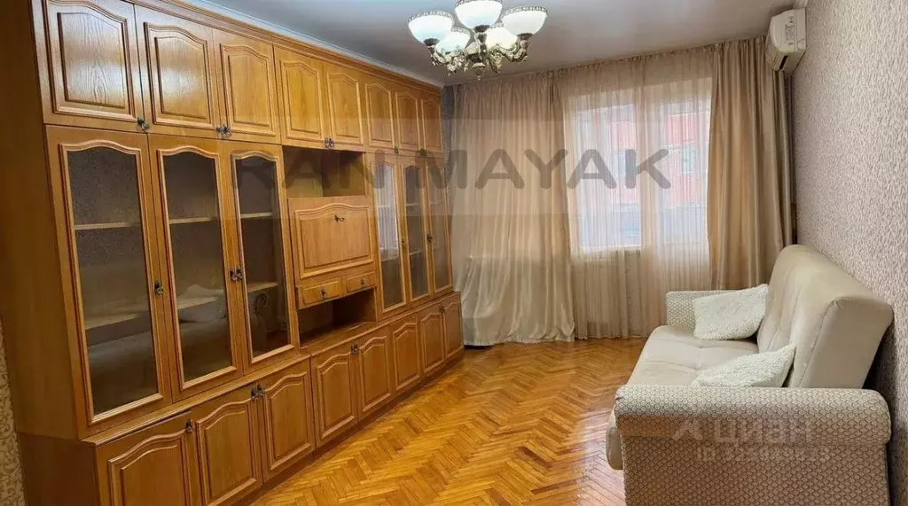 3-к кв. Адыгея, Майкоп ул. Ленина, 112 (70.9 м) - Фото 1