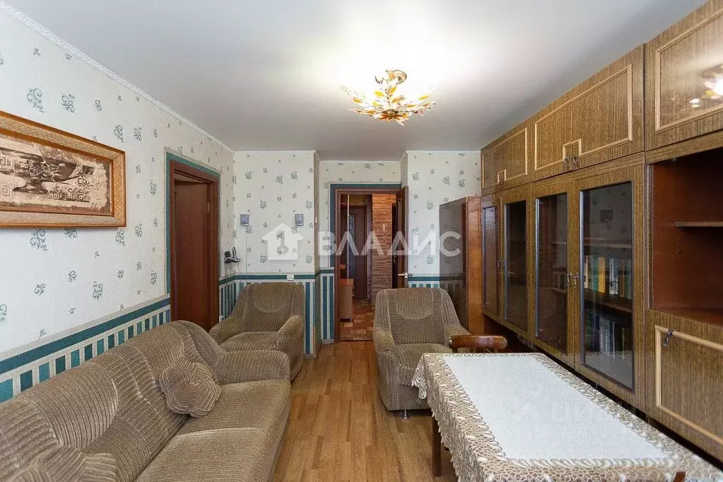 3-к кв. Владимирская область, Владимир Почаевская ул., 10 (49.2 м) - Фото 2