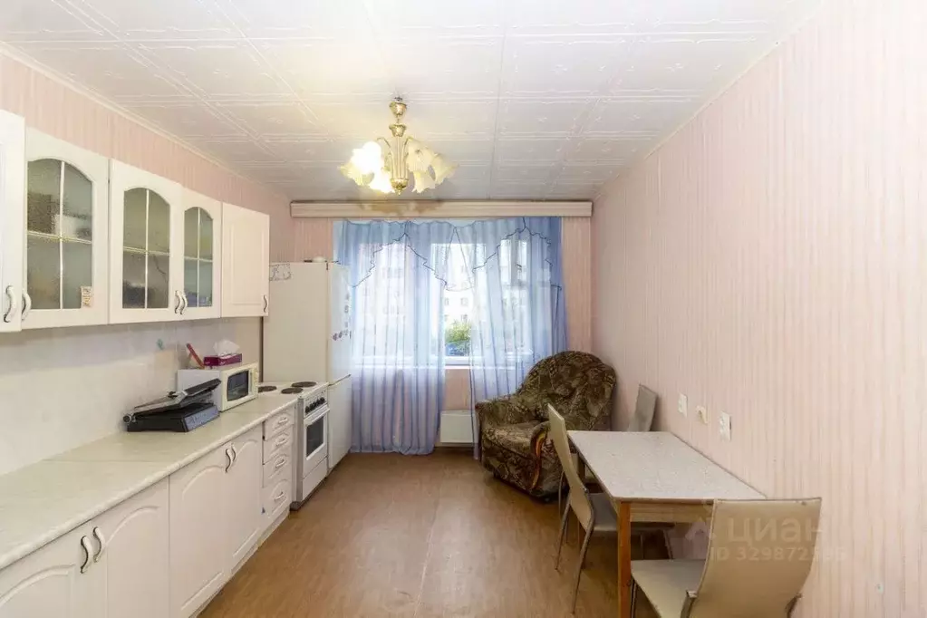 2-к кв. Тюменская область, Тюмень ул. Демьяна Бедного, 102 (59.7 м) - Фото 1