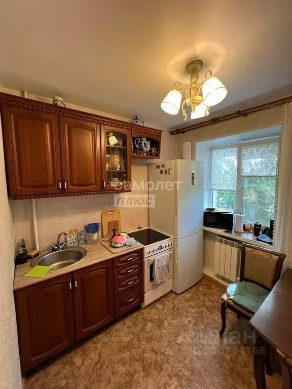 2-к кв. Иркутская область, Иркутск ул. Баррикад, 143 (42.3 м) - Фото 0