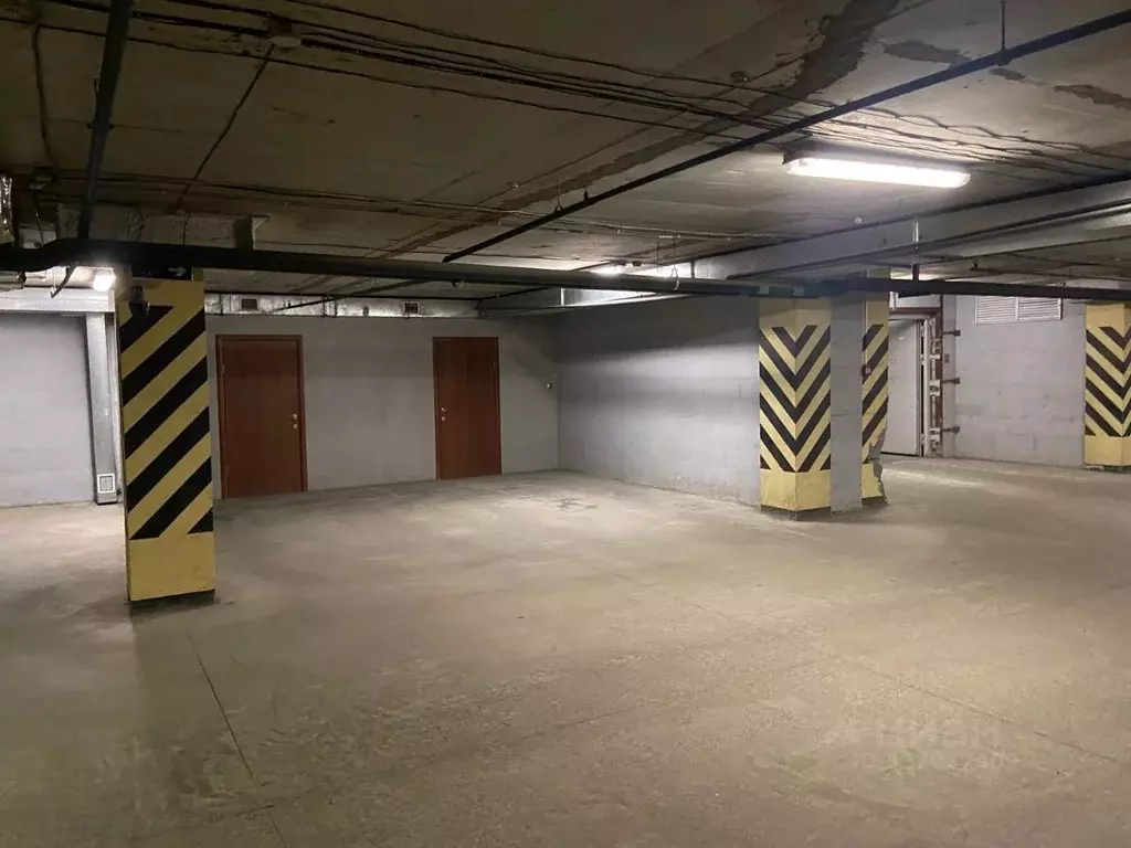 Гараж в Свердловская область, Екатеринбург ул. Шейнкмана, 111 (36 м) - Фото 2