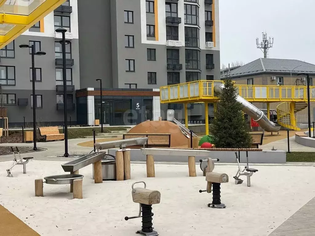 3-к кв. Липецкая область, Липецк ул. Механизаторов, 15А (84.1 м) - Фото 2