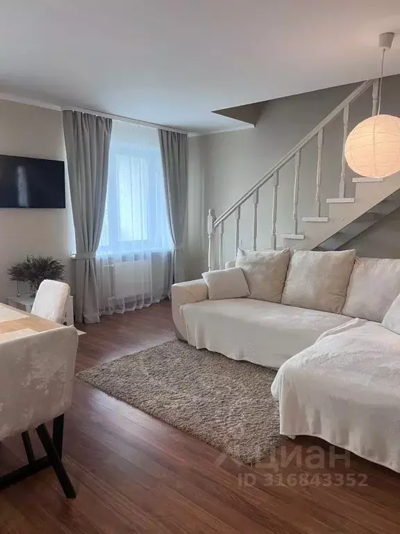 3-к кв. Новгородская область, Великий Новгород Морозовская ул., 6 ... - Фото 1