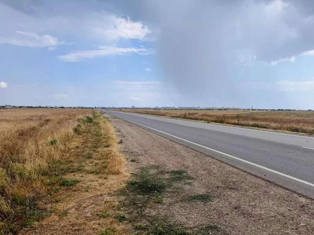 Участок в Крым, Сакский район, с. Суворовское  (200.0 сот.) - Фото 0